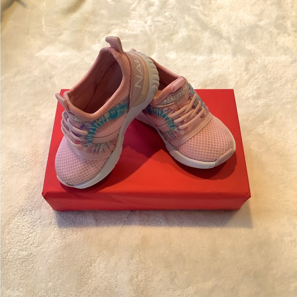 Toddlers Nautica Sneakers!